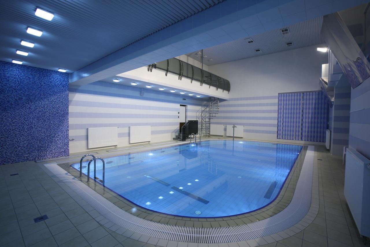 Prestige Hotel 戈梅利 外观 照片